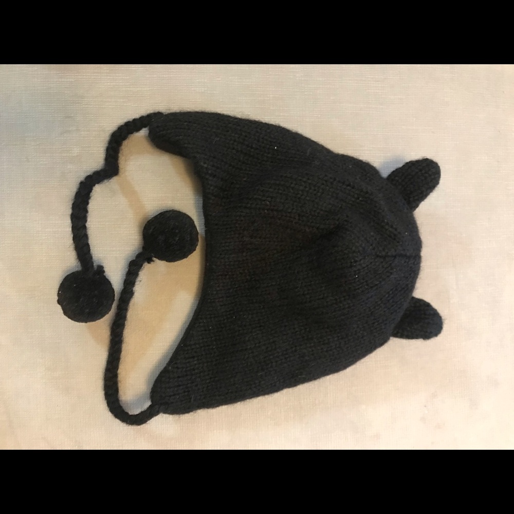 Hello kitty winter hat - Picture 3 of 3